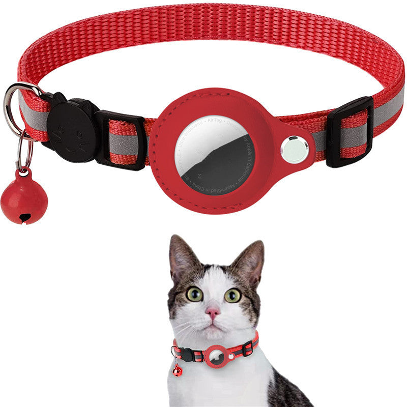 AirTag cat collar in red